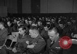Standbild Briefing-sitzungen Vereinigtes Königreich, 1953, aus Sekunde 7 historischem Filmmaterial Videoclip 65675068762