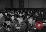 Standbild Briefing-sitzungen Vereinigtes Königreich, 1953, aus Sekunde 11 historischem Filmmaterial Videoclip 65675068762