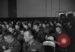 Standbild Briefing-sitzungen Vereinigtes Königreich, 1953, aus Sekunde 15 historischem Filmmaterial Videoclip 65675068762