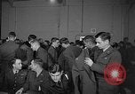 Standbild Briefing-sitzungen Vereinigtes Königreich, 1953, aus Sekunde 20 historischem Filmmaterial Videoclip 65675068762