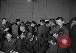 Standbild Briefing-sitzungen Vereinigtes Königreich, 1953, aus Sekunde 21 historischem Filmmaterial Videoclip 65675068762