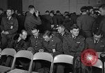 Standbild Briefing-sitzungen Vereinigtes Königreich, 1953, aus Sekunde 28 historischem Filmmaterial Videoclip 65675068762