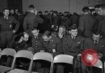 Standbild Briefing-sitzungen Vereinigtes Königreich, 1953, aus Sekunde 29 historischem Filmmaterial Videoclip 65675068762