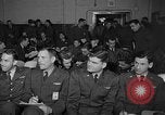 Standbild Briefing-sitzungen Vereinigtes Königreich, 1953, aus Sekunde 31 historischem Filmmaterial Videoclip 65675068762