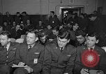 Standbild Briefing-sitzungen Vereinigtes Königreich, 1953, aus Sekunde 37 historischem Filmmaterial Videoclip 65675068762