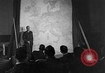 Standbild Briefing-sitzungen Vereinigtes Königreich, 1953, aus Sekunde 58 historischem Filmmaterial Videoclip 65675068762