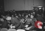 Standbild Briefing Vereinigtes Königreich, 1953, aus Sekunde 4 historischem Filmmaterial Videoclip 65675068765