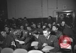 Standbild Briefing Vereinigtes Königreich, 1953, aus Sekunde 5 historischem Filmmaterial Videoclip 65675068765