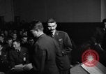 Standbild Briefing Vereinigtes Königreich, 1953, aus Sekunde 12 historischem Filmmaterial Videoclip 65675068765