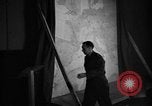 Standbild Briefing Vereinigtes Königreich, 1953, aus Sekunde 62 historischem Filmmaterial Videoclip 65675068765