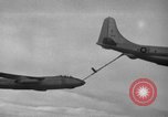 Standbild B-47 Stratojet Vereinigtes Königreich, 1953, aus Sekunde 19 historischem Filmmaterial Videoclip 65675068766