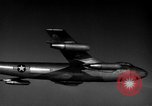 Standbild B-47 Stratojet Vereinigtes Königreich, 1953, aus Sekunde 58 historischem Filmmaterial Videoclip 65675068766