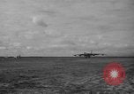Standbild B-47 Stratojet Vereinigtes Königreich, 1953, aus Sekunde 55 historischem Filmmaterial Videoclip 65675068767