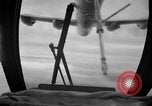 Standbild B-47 Stratojet Vereinigtes Königreich, 1953, aus Sekunde 60 historischem Filmmaterial Videoclip 65675068769