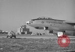 Standbild B-47 Stratojet Vereinigtes Königreich, 1953, aus Sekunde 11 historischem Filmmaterial Videoclip 65675068771
