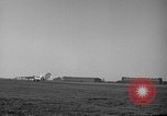 Standbild B-47 Stratojet Vereinigtes Königreich, 1953, aus Sekunde 34 historischem Filmmaterial Videoclip 65675068771