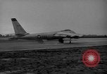 Immagine di B-47 Stratojets Regno Unito, 1953, secondo 15 filmato di repertorio 65675068777