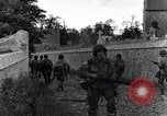 Immagine di Ottantaduesima Airborne Division Saint Marcouf Francia, 1944, secondo 9 filmato di repertorio 65675068778