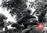 Standbild Der 101st Airborne Division Saint Marcouf Frankreich, 1944, aus Sekunde 15 historischem Filmmaterial Videoclip 65675068779