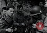 Standbild Der 101st Airborne Division Saint Marcouf Frankreich, 1944, aus Sekunde 59 historischem Filmmaterial Videoclip 65675068779