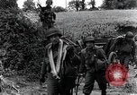 Standbild 82nd Airborne Division Saint Marcouf Frankreich, 1944, aus Sekunde 30 historischem Filmmaterial Videoclip 65675068780