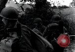 Standbild 82nd Airborne Division Saint Marcouf Frankreich, 1944, aus Sekunde 42 historischem Filmmaterial Videoclip 65675068780