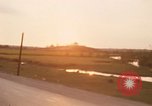 Standbild Fahrzeuge Bien Hoa in Vietnam, 1969, aus Sekunde 46 historischem Filmmaterial Videoclip 65675068807