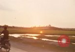 Standbild Fahrzeuge Bien Hoa in Vietnam, 1969, aus Sekunde 50 historischem Filmmaterial Videoclip 65675068807