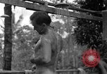 Standbild 8th Fighter Group Insel Morotai Indonesien, 1944, aus Sekunde 51 historischem Filmmaterial Videoclip 65675068812