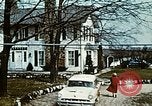 Standbild Automobile und Highways in Amerika United States USA, 1953, aus Sekunde 56 historischem Filmmaterial Videoclip 65675068823
