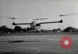 Standbild Bell XV-3 convertiplane "tiltrotor" Flugzeug Texas United States USA, 1955, aus Sekunde 44 historischem Filmmaterial Videoclip 65675068824