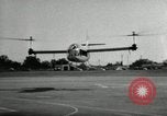 Standbild Bell XV-3 convertiplane "tiltrotor" Flugzeug Texas United States USA, 1955, aus Sekunde 45 historischem Filmmaterial Videoclip 65675068824