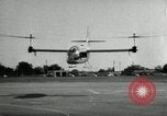 Standbild Bell XV-3 convertiplane "tiltrotor" Flugzeug Texas United States USA, 1955, aus Sekunde 48 historischem Filmmaterial Videoclip 65675068824