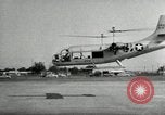 Standbild Bell XV-3 convertiplane "tiltrotor" Flugzeug Texas United States USA, 1955, aus Sekunde 52 historischem Filmmaterial Videoclip 65675068824