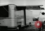 Image Setra bus Camping et de la remorque Autriche, 1955, de la seconde 12 séquences d'archives historiques vidéo 65675068827