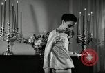 Image designer Fashions by Dior et Bohan Paris France, 1955, de la seconde 50 séquences d'archives historiques vidéo 65675068828