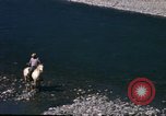 Image Pêche à partir de l'homme Jackson Wyoming USA, 1960, de la seconde 9 séquences d'archives historiques vidéo 65675068832