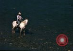 Image Pêche à partir de l'homme Jackson Wyoming USA, 1960, de la seconde 39 séquences d'archives historiques vidéo 65675068832