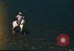 Image Pêche à partir de l'homme Jackson Wyoming USA, 1960, de la seconde 44 séquences d'archives historiques vidéo 65675068832