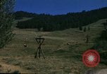 Image Pêche à partir de l'homme Jackson Wyoming USA, 1960, de la seconde 46 séquences d'archives historiques vidéo 65675068832