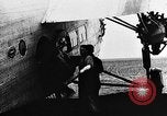 Immagine di Parachutist jump Illinois United States USA, 1930, secondo 19 filmato di repertorio 65675068848