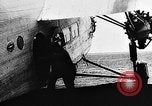 Immagine di Parachutist jump Illinois United States USA, 1930, secondo 21 filmato di repertorio 65675068848
