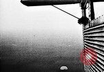 Immagine di Parachutist jump Illinois United States USA, 1930, secondo 60 filmato di repertorio 65675068848