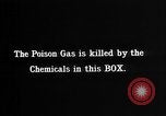 Immagine di Maschera a gas United States USA, 1919, secondo 44 filmato di repertorio 65675068862
