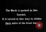 Immagine di istruzioni per la maschera gas United States USA, 1918, secondo 1 filmato di repertorio 65675068863