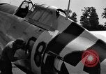 Standbild P-47D Thunderbolt Flugzeuge Lignerolles Normandie Frankreich, 1944, aus Sekunde 53 historischem Filmmaterial Videoclip 65675068869