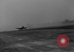 Standbild P-47 Thunderbolt Frankreich, 1944, aus Sekunde 43 historischem Filmmaterial Videoclip 65675068874