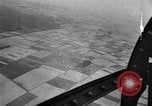 Standbild Operation Market Garden der alliierten Invasion Nijmegen Niederlande, 1944, aus Sekunde 36 historischem Filmmaterial Videoclip 65675068875