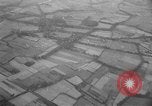 Standbild Operation Market Garden der alliierten Invasion Nijmegen Niederlande, 1944, aus Sekunde 45 historischem Filmmaterial Videoclip 65675068875
