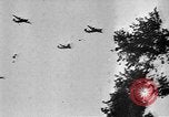 Standbild Operation Market Garden der alliierten Invasion Nijmegen Niederlande, 1944, aus Sekunde 61 historischem Filmmaterial Videoclip 65675068875